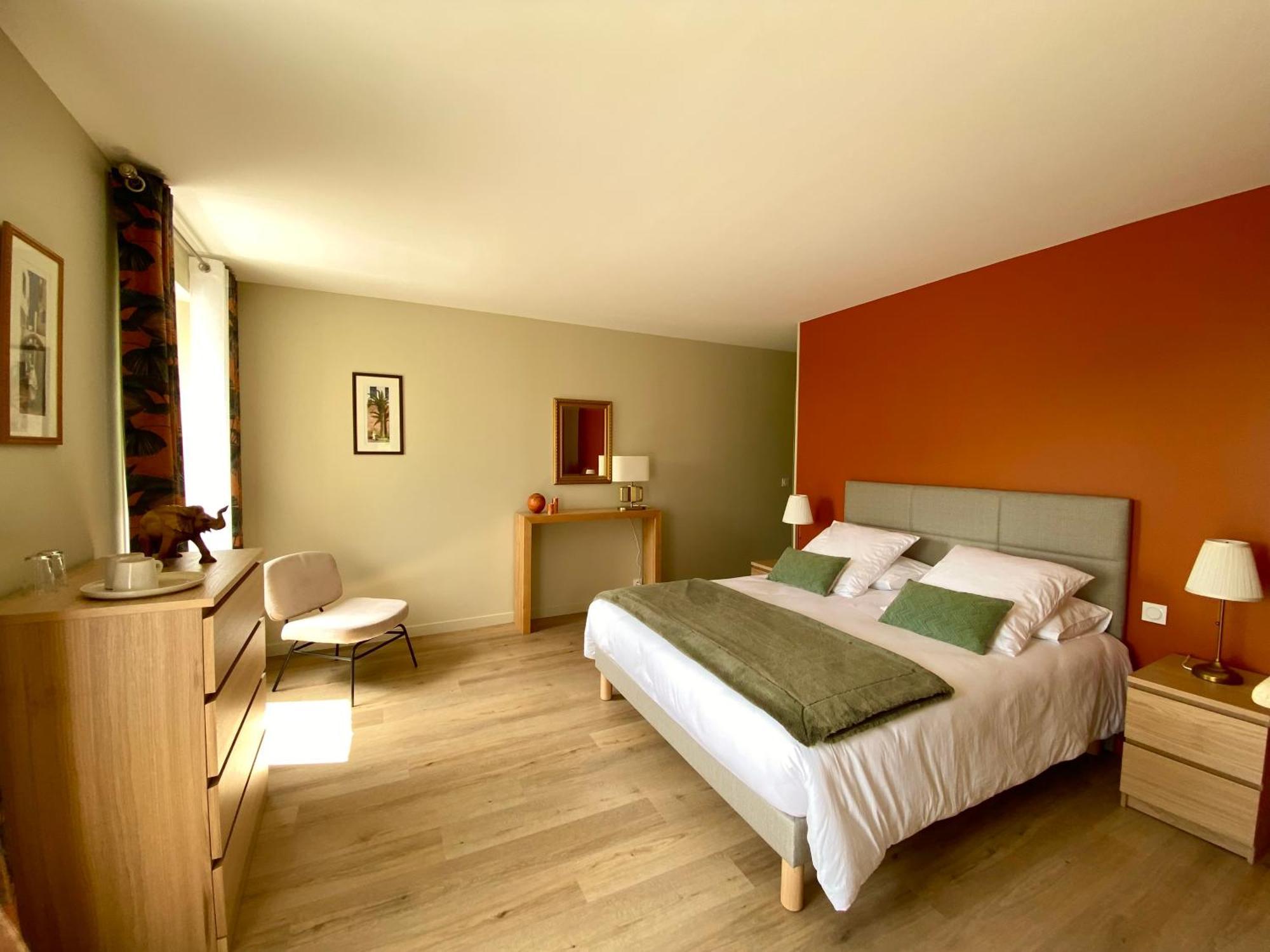 Chambres D'Hotes & Gites - Domaine Les Sources Portbail Luaran gambar