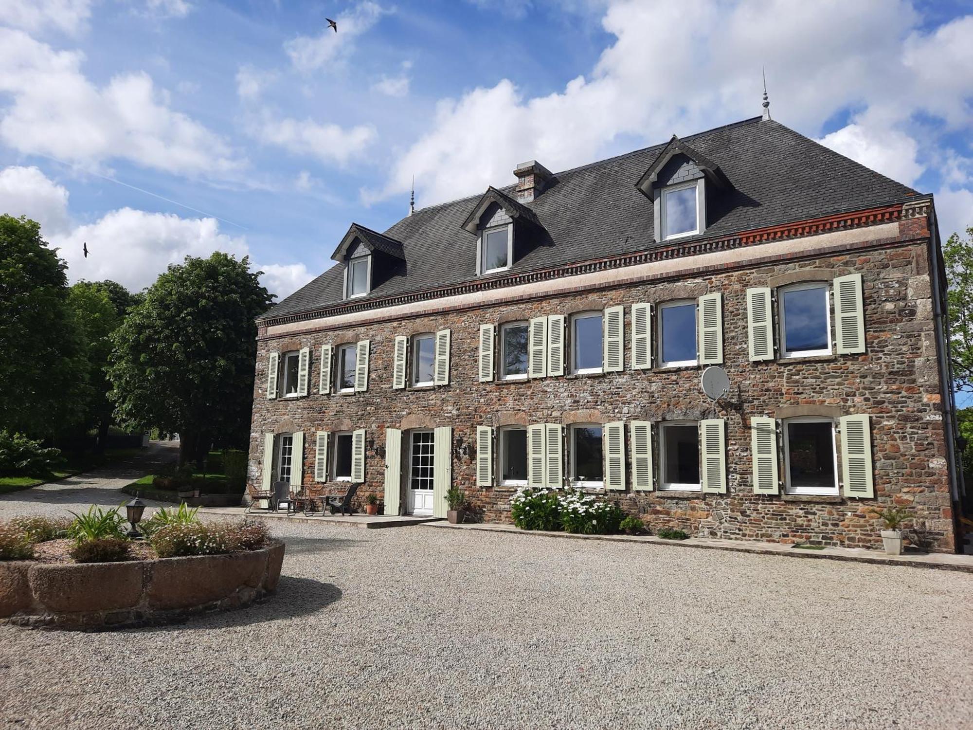 Chambres D'Hotes & Gites - Domaine Les Sources Portbail Luaran gambar