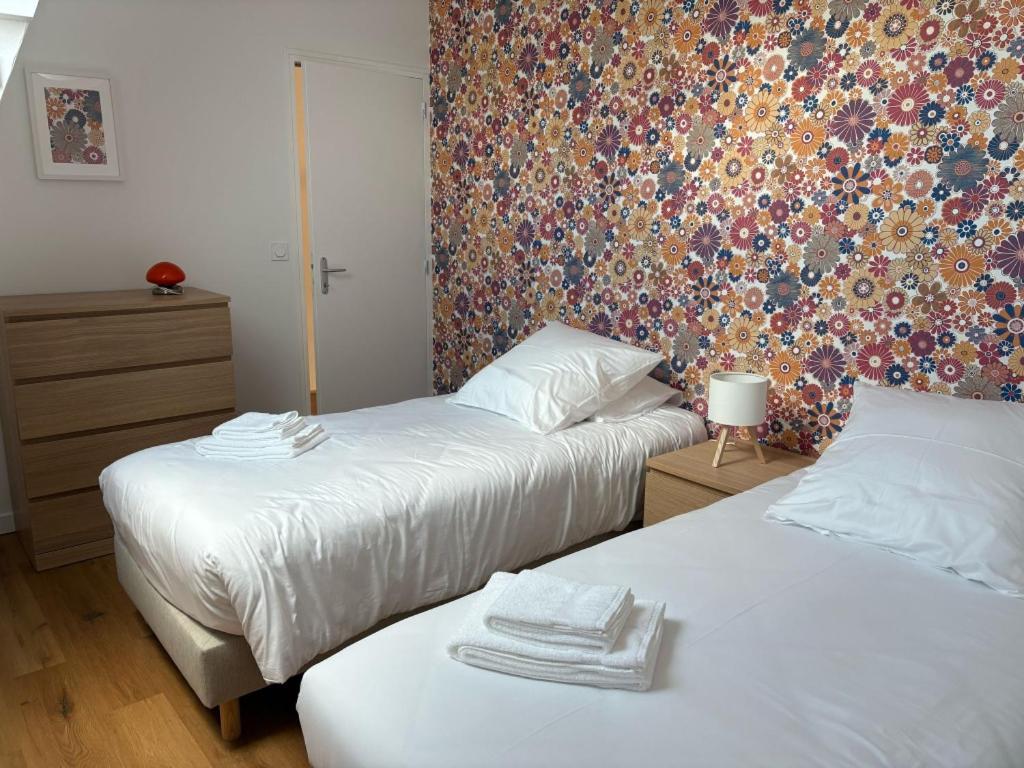 Chambres D'Hotes & Gites - Domaine Les Sources Portbail Luaran gambar