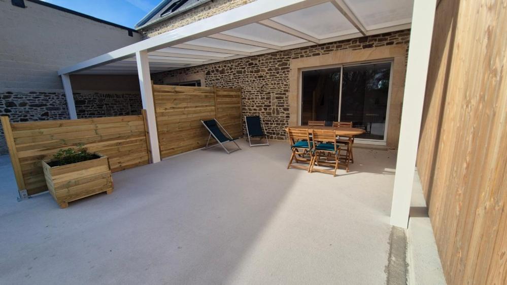 Chambres D'Hotes & Gites - Domaine Les Sources Portbail Luaran gambar