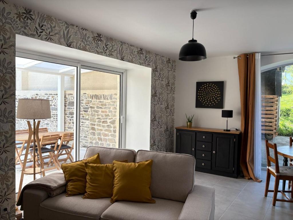Chambres D'Hotes & Gites - Domaine Les Sources Portbail Luaran gambar
